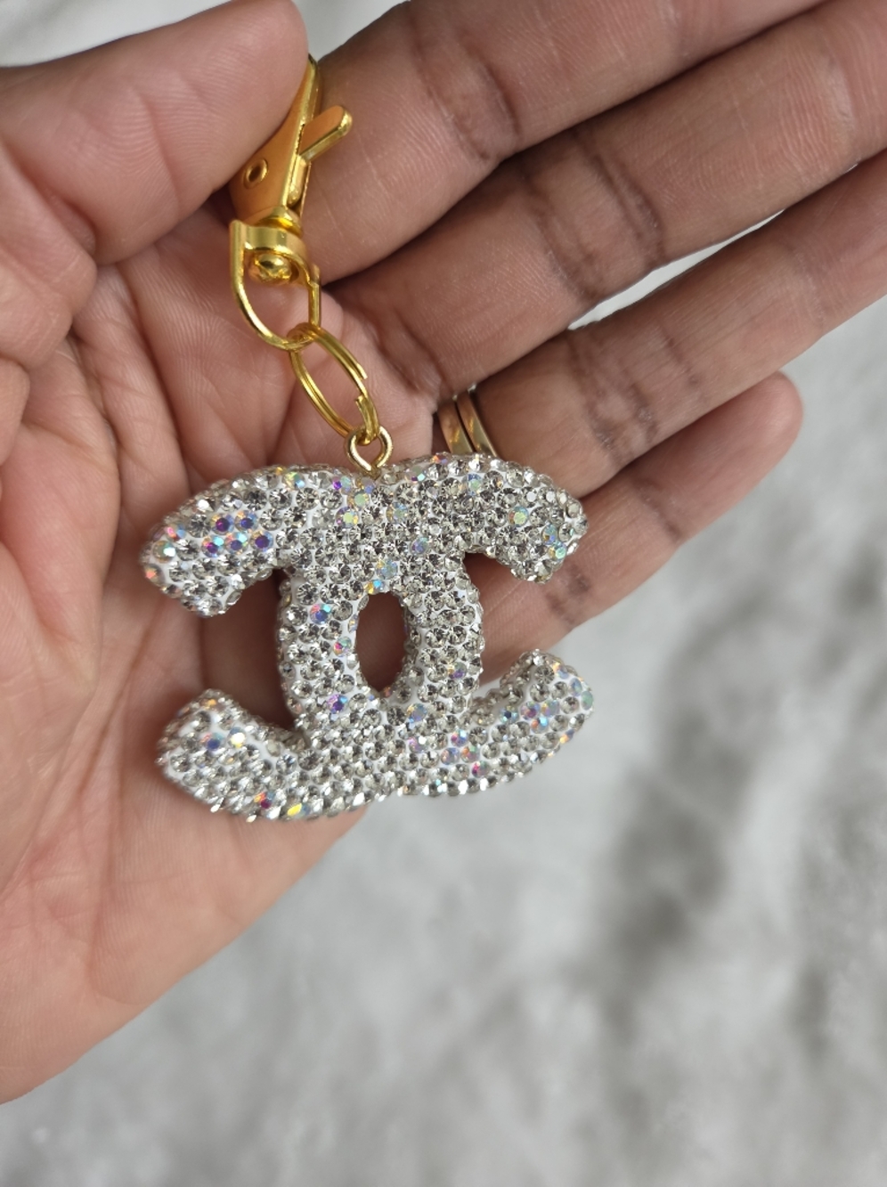 Rhinestone Luxury CC Logo Interlock Keychain - Silver Bag Charm with Gold Clip - Picture 4 of 5